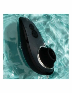 Desire Blooms - Coffret Womanizer 50 Nuances 19 Desire Blooms - Coffret Womanizer 50 Nuances -PASSAGE DU DESIR Ventes desire blooms coffret womanizer 50 nuances 7